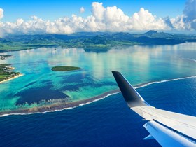 Avion survolant l'île Maurice