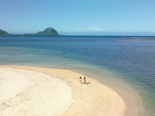 La Preneuse et son lagon calme