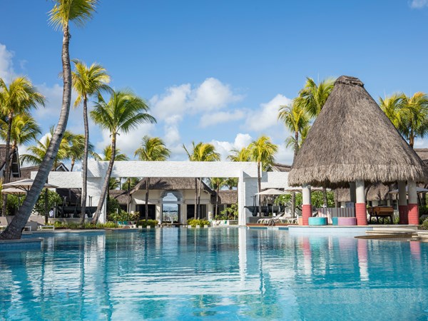 La piscine rafraichissante de l'hôtel