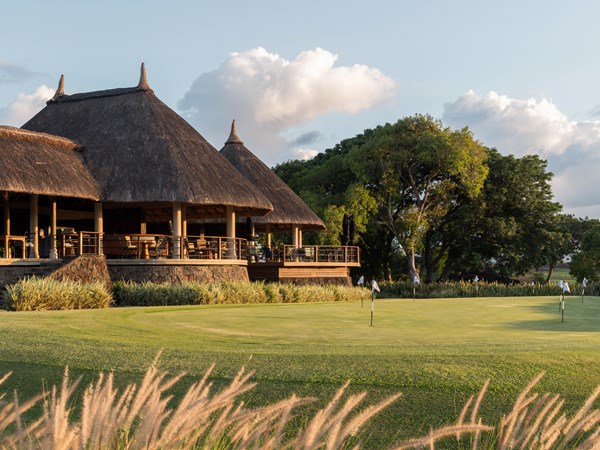 Le restaurant Le Swing  au club-house du parcours de golf Links