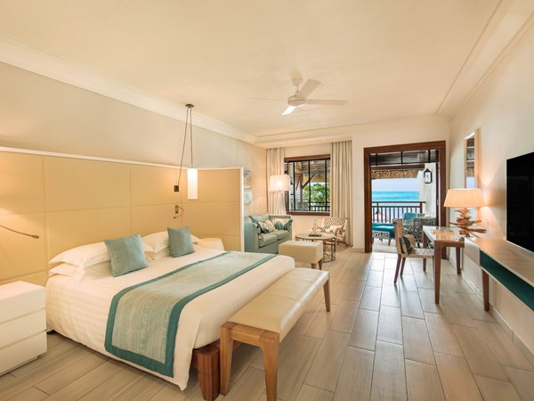 Junior Suite Beachfront
