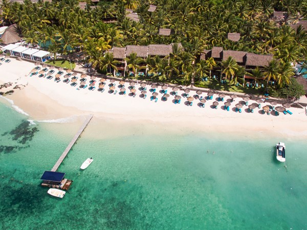 Plage privée aux pieds des villas