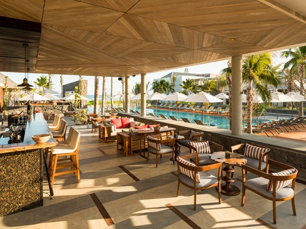 Karokan Pool Bar du Constance Le Chaland