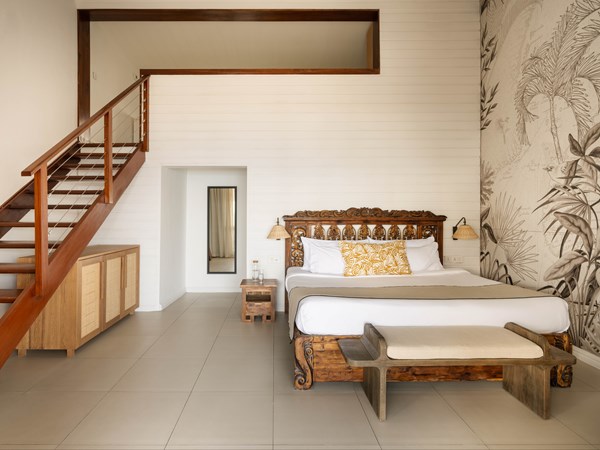 La Beach Front Suite