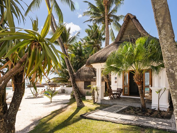 Deluxe Beach Front Suite