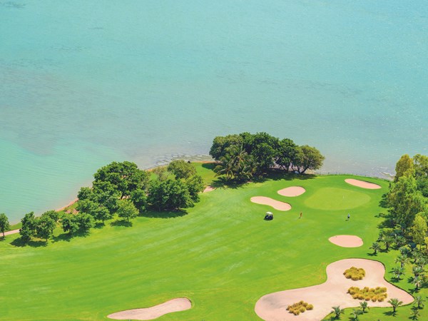 Le magnifique Golf du Dinarobin