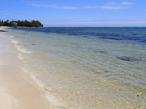 La magnifique plage face à la villa