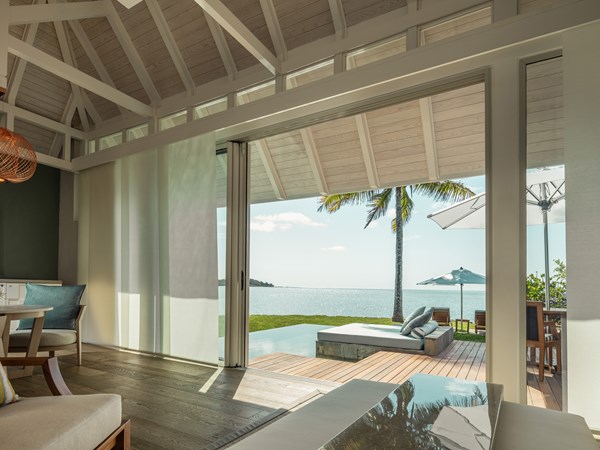 Premium Oceanfront Pool Villa