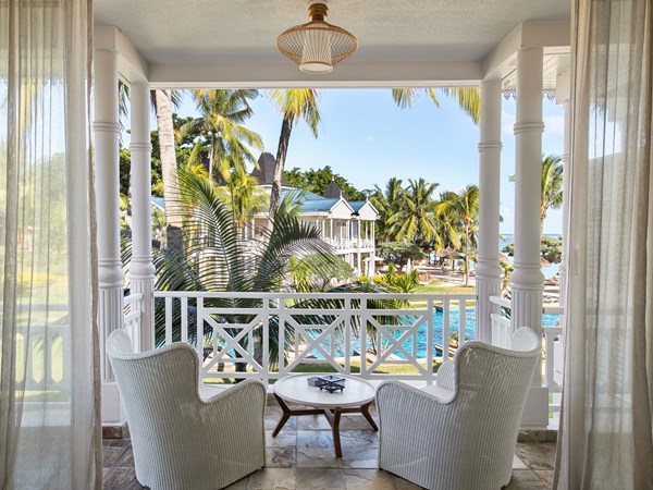 Deluxe Seaview Suite