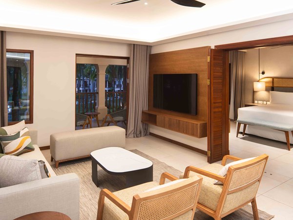 Le salon de la Deluxe Family Suite