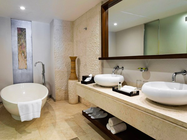 La salle de bain de la Terrace Suite