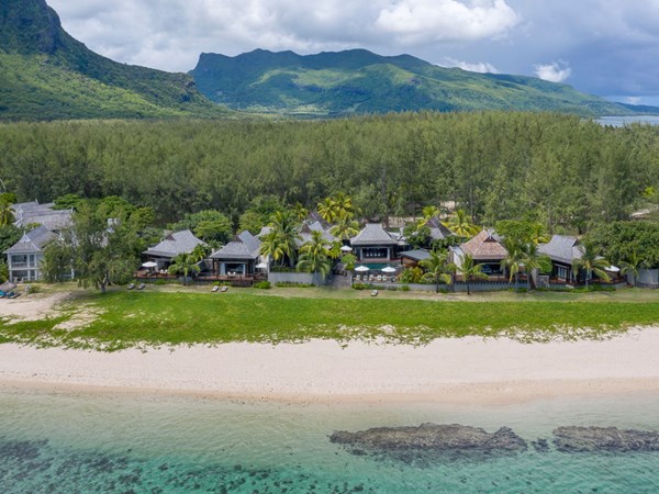 Grand Beachfront Four Bedroom Villa