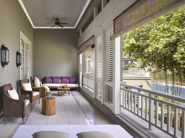 La terrasse de la Manor House Spa Suite