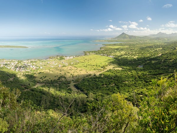 Des panoramas spectaculaires depuis les hauteurs de Chamarel