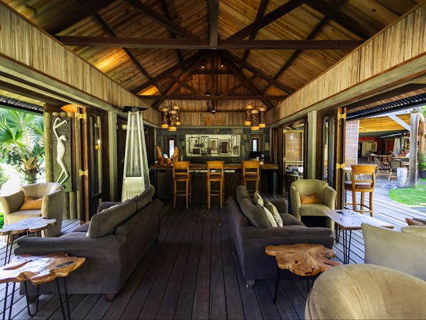 Le Makak Bar