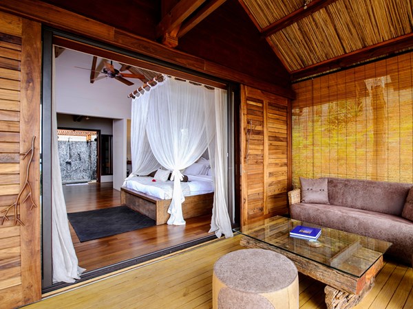 Seaview Pool Suite