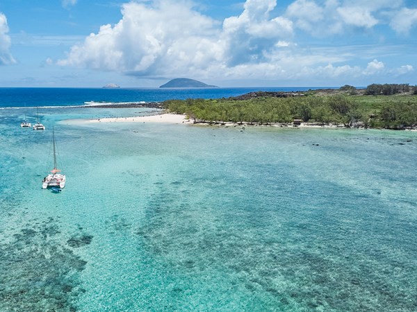 Une île fascinante à admirer sans y accoster