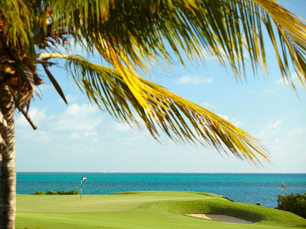 Le golf de l'Anahita