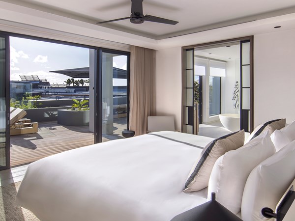Penthouse LUX* avec Piscine