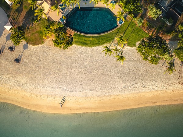 Profitez de la plage immaculée