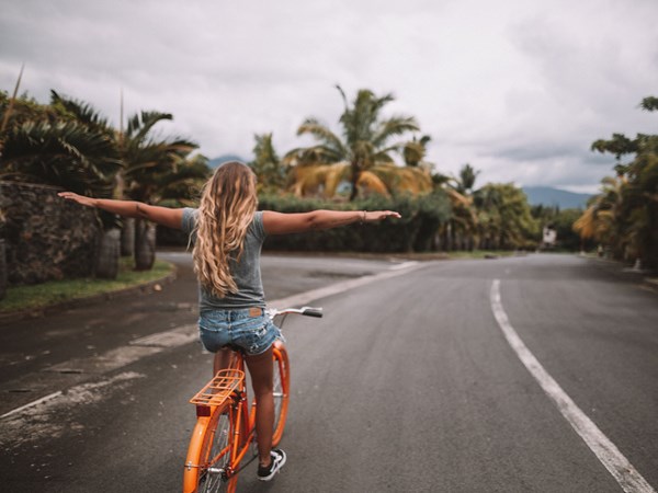 En route pour découvrir l'île à vélo