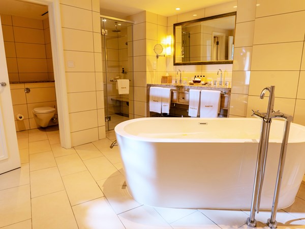 La salle de bain de la Suite