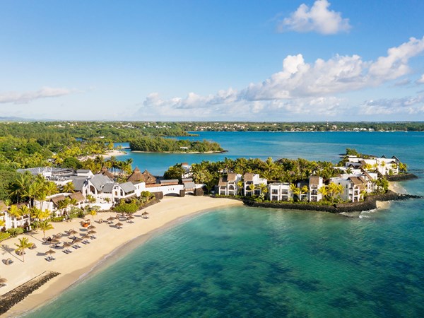 La magnifique plage du Shangri-La Le Touessrok