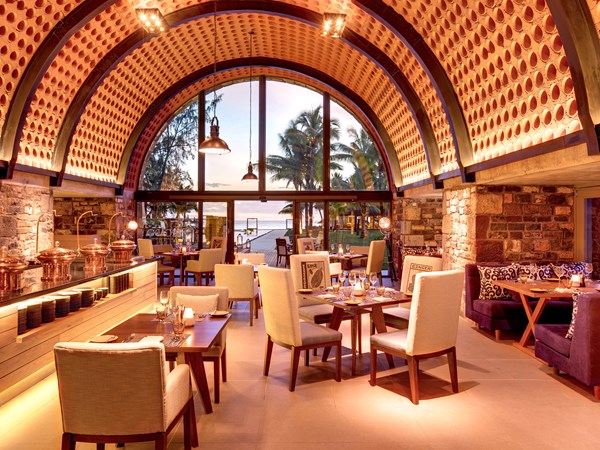 L'intérieur du restaurant Le Mercado