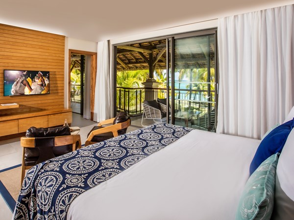 Paradis Luxury Family Suite Beachfront