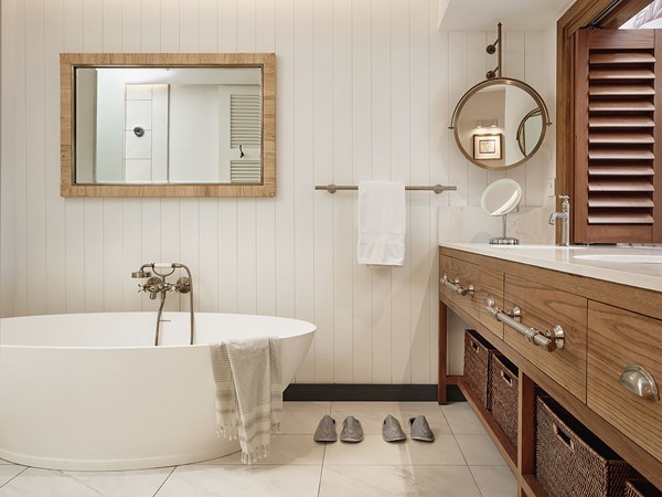 La salle de bain de la Suite Junior Prestige