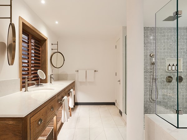 La salle de bain de la Suite Senior