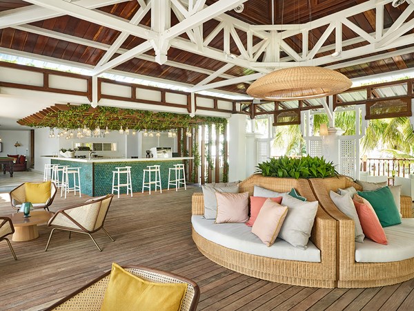 Le STAY Bar