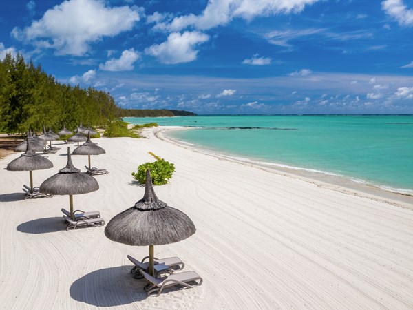 Paysages sublimes entre lagon turquoise et verdure luxuriante