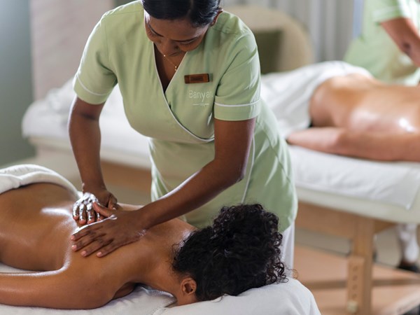 Soins relaxants au spa