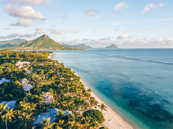 L'immense plage immaculée du Sugar Beach