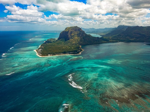 Le Morne vu d’en haut : l’île Maurice dans toute sa splendeur