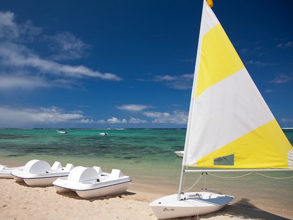 Adonnez-vous aux activités nautiques proposées au Tamassa