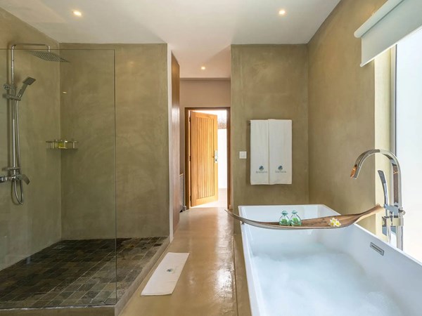 La salle de bain de la Junior Suite