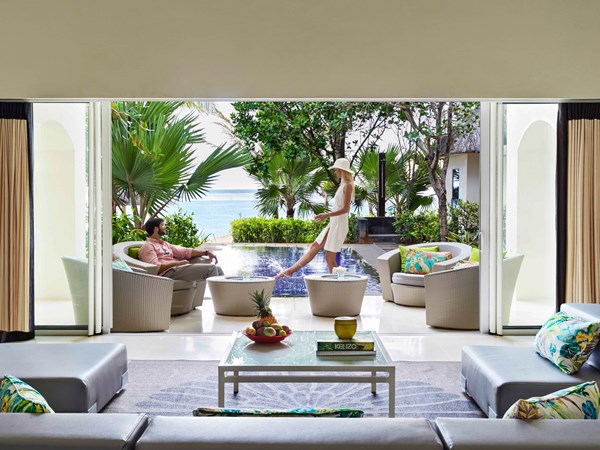 Le salon de la So VIP Beach Villa