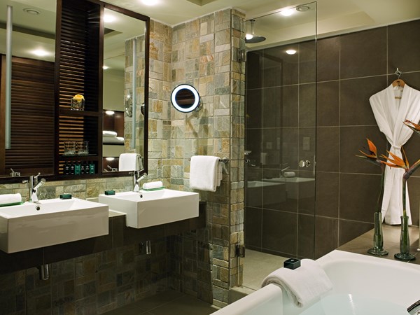 La salle de bain de la Luxury Room