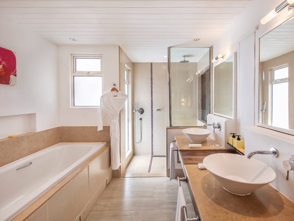 La salle de bain de la chambre Plage