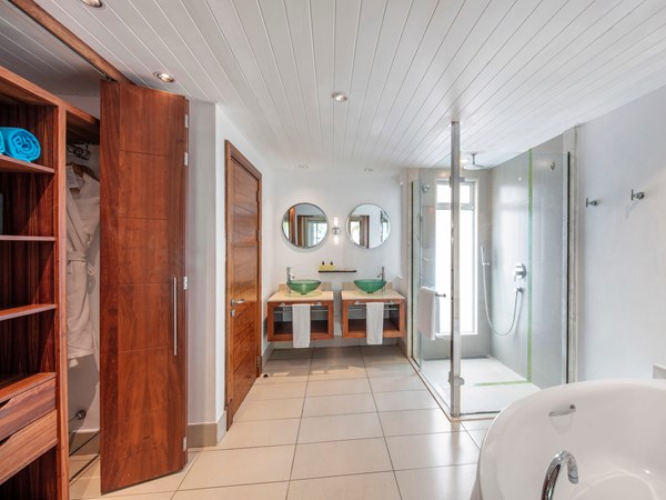 La salle de bain de la chambre Tamassa