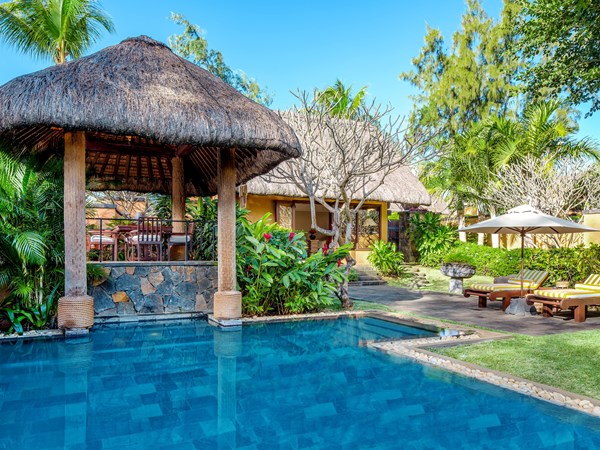 La piscine de la Luxury Villa with Private Pool