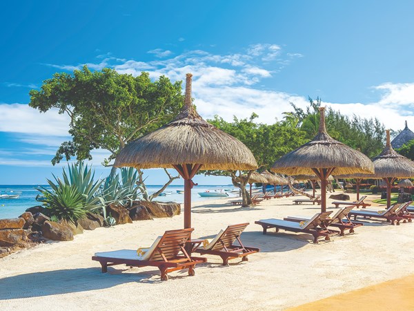 Plage et parc marin de l'Oberoi