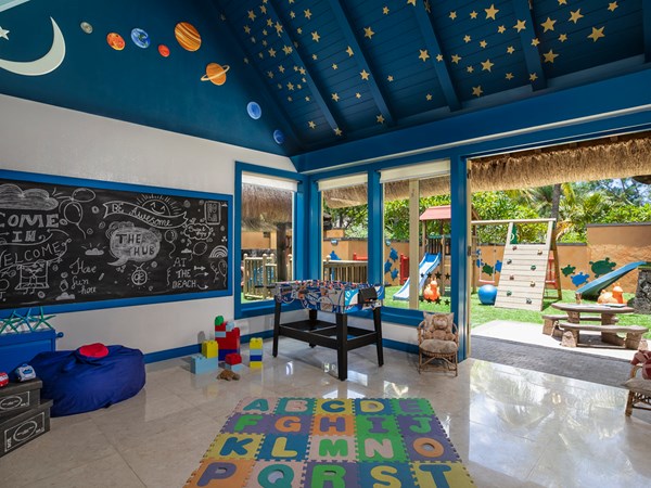 L'intérieur du kids club