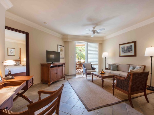 La chambre de la Colonial Garden View Senior Suite