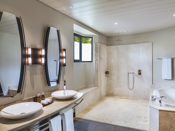 Salle de bain de la Junior Suite
