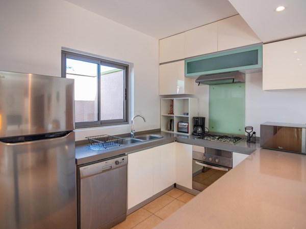 Une cuisine moderne et parfaitement équipée