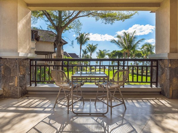 La terrasse de la Turtle Bay Junior Suite