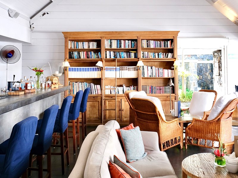 Le bar du restaurant L'Explorateur